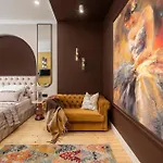 Apartment Citycenter Magnific Gem - 2 Bdr & 2 Baths *
