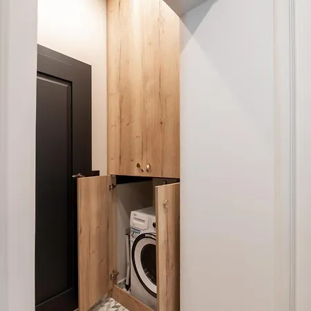 Citycenter Magnific Gem - 2 Bdr & 2 Baths * Sófia