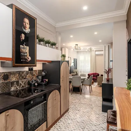 Citycenter Magnific Gem - 2 Bdr & 2 Baths * Sófia