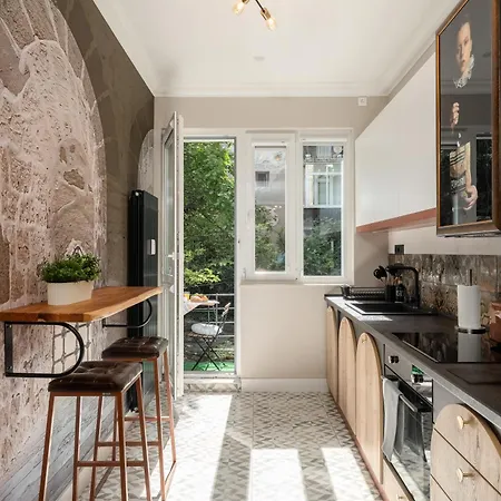 Apartment Citycenter Magnific Gem - 2 Bdr & 2 Baths