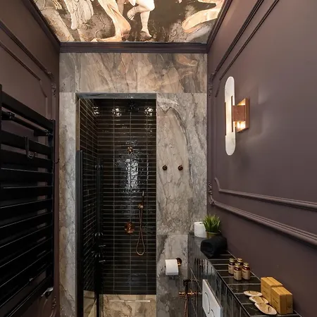 Citycenter Magnific Gem - 2 Bdr & 2 Baths Apartment