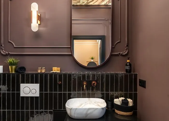 Citycenter Magnific Gem - 2 Bdr & 2 Baths Apartment Sofia