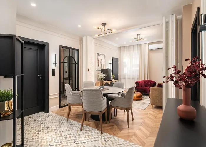 Citycenter Magnific Gem - 2 Bdr & 2 Baths *