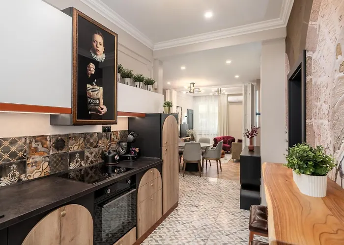 Citycenter Magnific Gem - 2 Bdr & 2 Baths Sofía