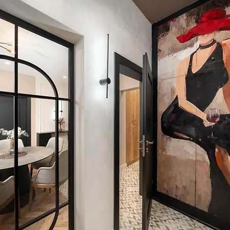 Citycenter Magnific Gem - 2 Bdr & 2 Baths Apartmán *